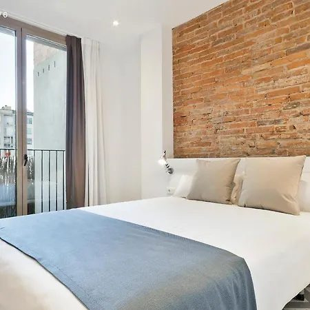 Uma Sagrada Familia Apartment