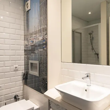 Uma Sagrada Familia Apartment *
