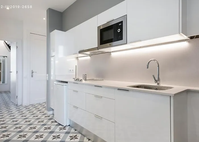 Uma Sagrada Familia Apartamento *