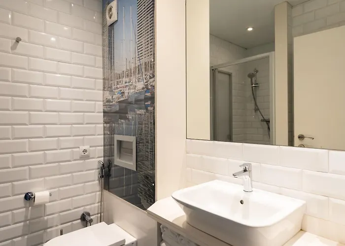 Uma Sagrada Familia Apartamento *