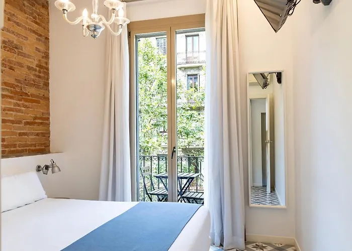 Uma Sagrada Familia Apartamento *